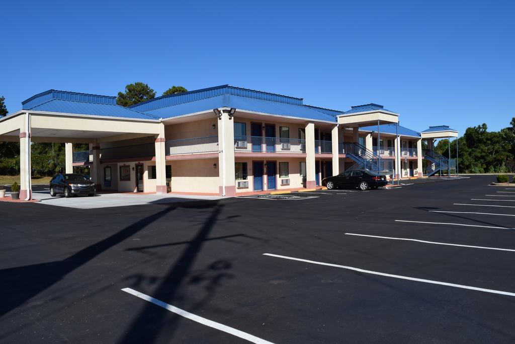 Royal Inn & Suites Douglasville Dış mekan fotoğraf