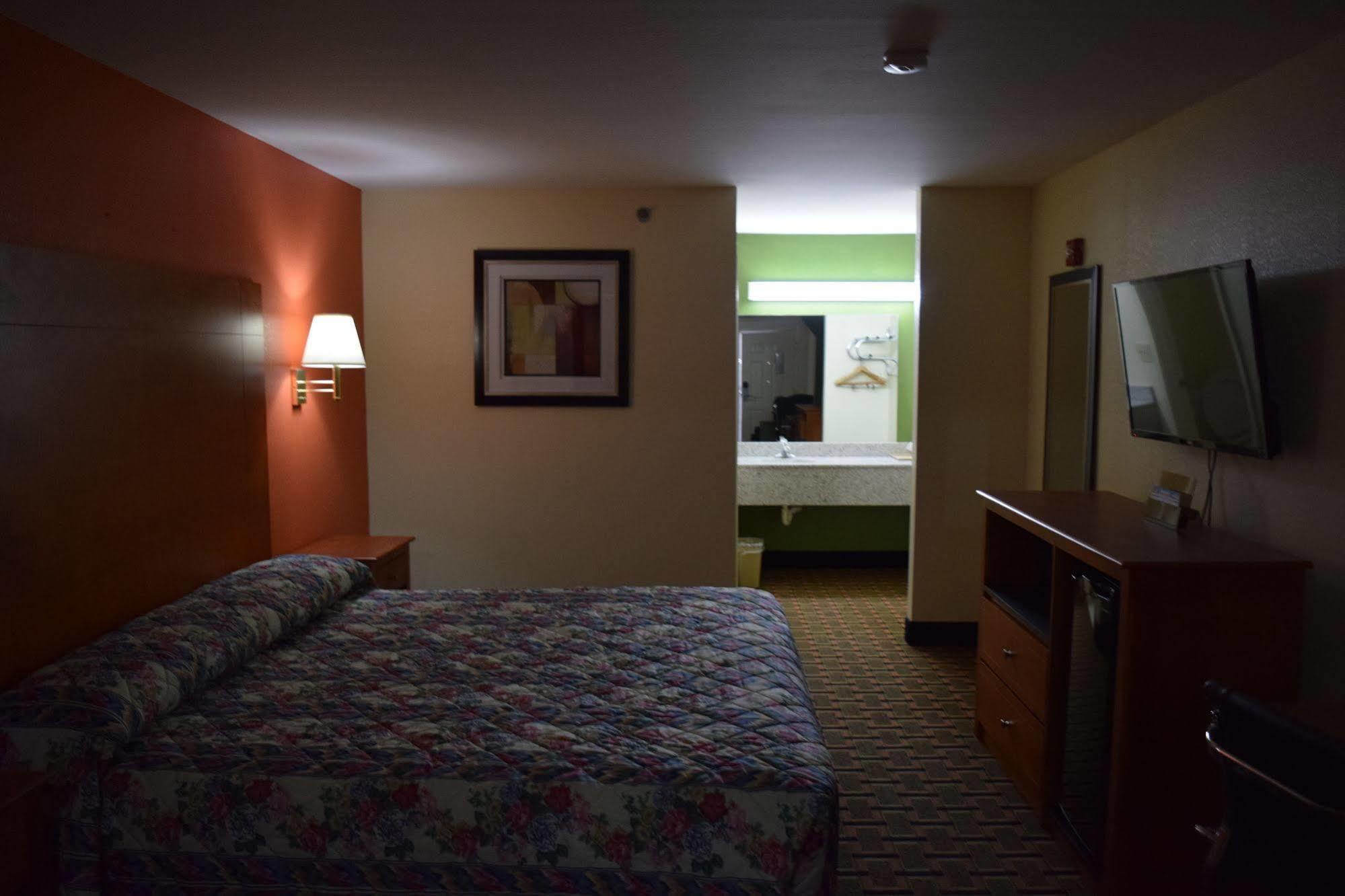 Royal Inn & Suites Douglasville Dış mekan fotoğraf